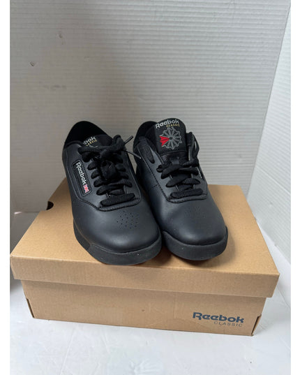 Reebok Princess Women's black Walking Tennis Sneaker Size 6 NWT