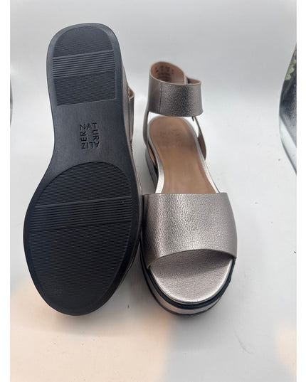 Naturalizer Camry Platform Sandals Women's Size 7.5 New pewter