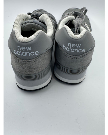 WoMen's New balance 515 Retro Sneakers running jogger, sneaker, Gray  size7.5