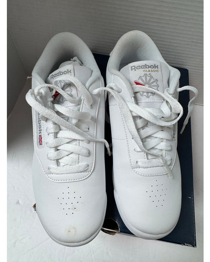 Reebok Princess Women's White Walking Tennis Sneaker Size 8 NWT