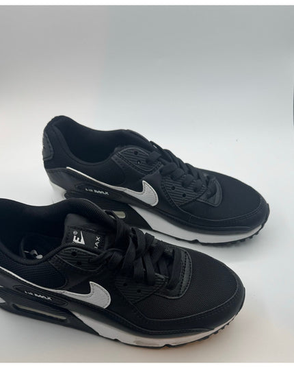 Nike Air Max 90 Junior Kids Sneaker Size 6.5 Black White NWOB