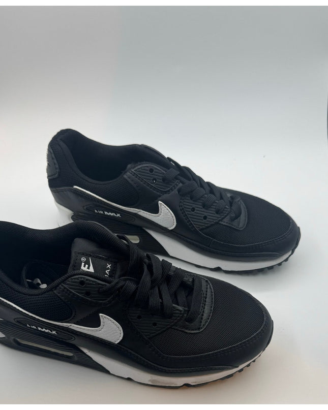 Nike Air Max 90 Junior Kids Sneaker Size 6.5 Black White NWOB