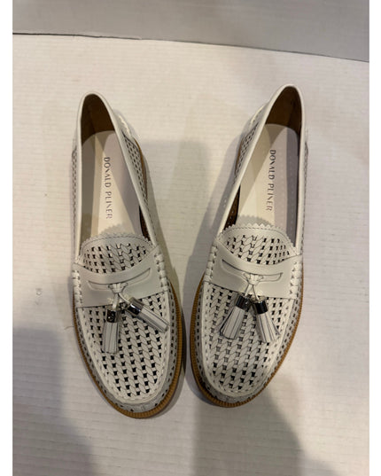 Donald J Pliner Lenny Women's White Cream Loafer Size 9.5 NWOB