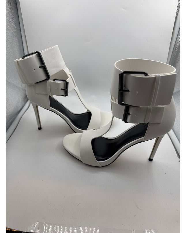 A.A.J by Aminah Zahara Double Buckle T-Strap Sandals Women's Size 7M New