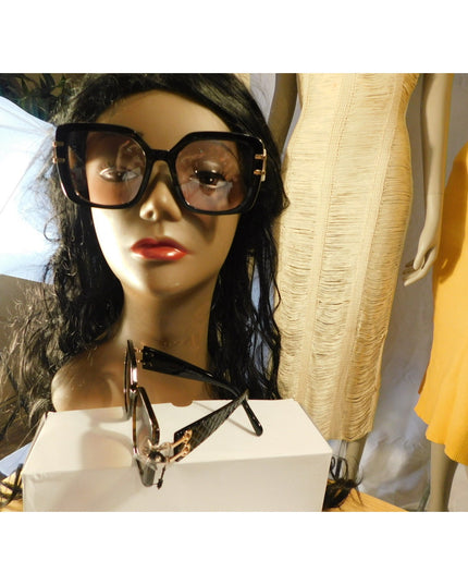 Women's High Fashion UV400 Sunglasses White Textured frame light amber Lens