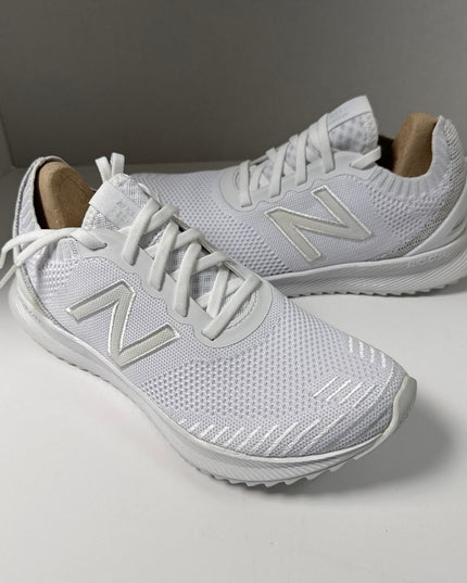 New Balance FuelCell Womens Running Shoes White Size 8.5 NWB Sneaker