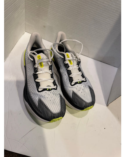 Under Armour Infinite Pro Men's White Gray Black Running Shoe 8.5 NWOB