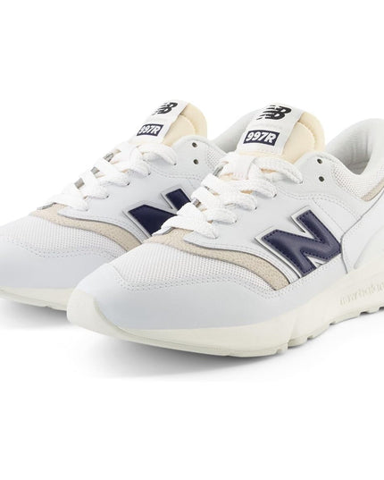 New Balance 997R V1 Unisex Sneaker Men's 10.5 Women's 12 Retro Running NWOB