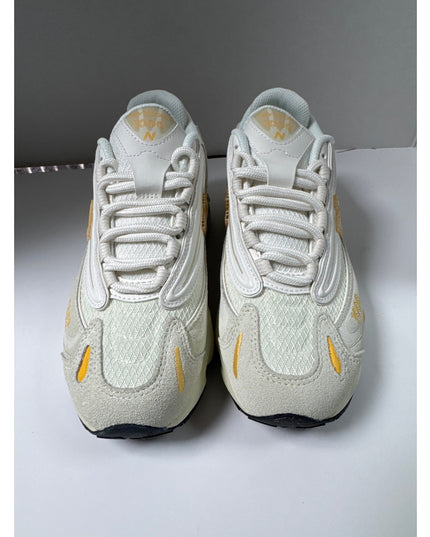 New Balance 1000 Low Top Unisex Sneakers Mens Size 5.5 Womens Size 7 Casual