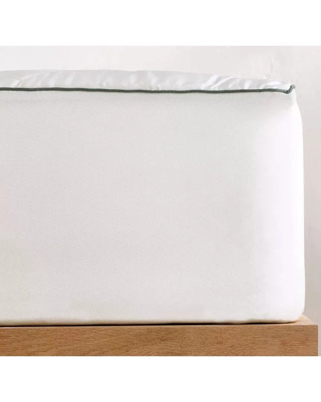 Premium Cooling Mattress Pad - Casaluna full white new