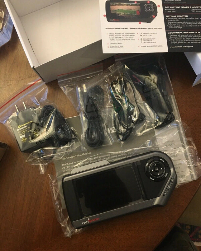 FanVision Kangaroo Handheld TV K-IVT-300-GD-B Fan Vision