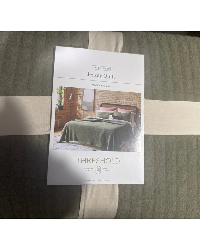 Jersey Quilt - Threshold full/queen, dark olive quilt NEW 88x92 inch