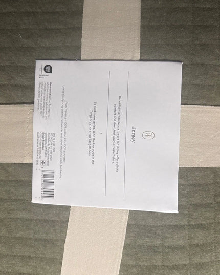 Jersey Quilt - Threshold full/queen, dark olive quilt NEW 88x92 inch