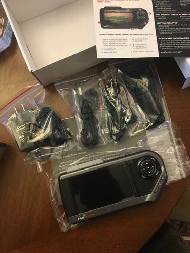 FanVision Kangaroo Handheld TV K-IVT-300-GD-B Fan Vision